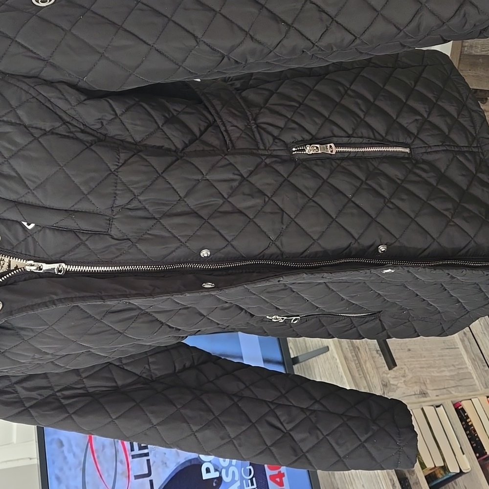 LAST CHANCE!  Calvin Klein Women's Quilted Black Hooded Jacket - Picture 13 of 16
